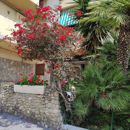 Apartament Indaco San Remo Zewnętrze zdjęcie